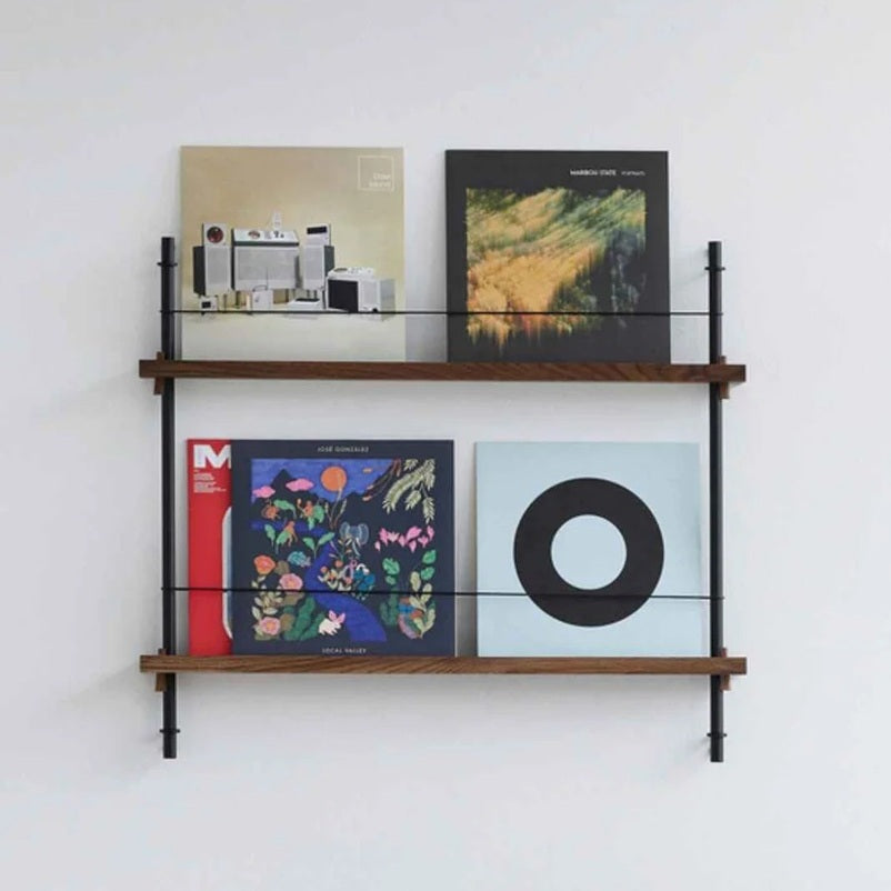 Platenrek aan de wand